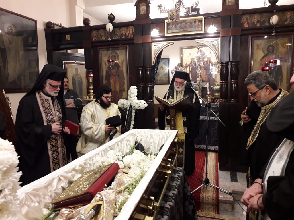 Λύγισε ο Μέμφιδος Nικόδημος στην Εξόδιο Ακολουθία του πατ. Ιωάννη Μαγκανά: «Αφήνει το ποίμνιό του ορφανό»