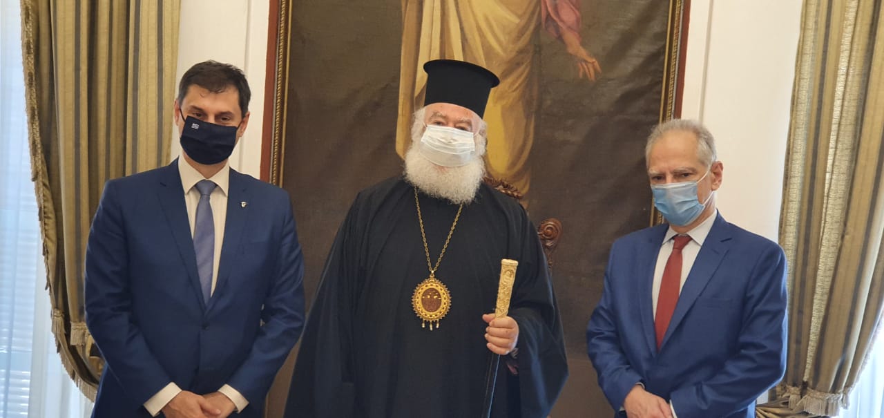 Συνάντηση με τον Πατριάρχη Θεόδωρο είχε ο Υπ. Τουρισμού Χάρης Θεοχάρης – Ξεναγήθηκε στην Ι.Μ του Αγίου Γεωργίου (Videos / Photos)