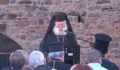 Ο Πατριάρχης Αλεξανδρείας Θεόδωρος στη Χίο: «Μία αγκαλιά, μία αγάπη, μία ελπίδα»