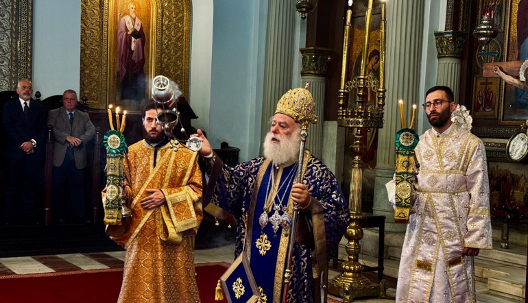 alexa ipsosi 1 Με λαμπρότητα η εορτή της Υψώσεως του Τιμίου Σταυρού στο Κάιρο Ελληνική Κοινότητα Καΐρου