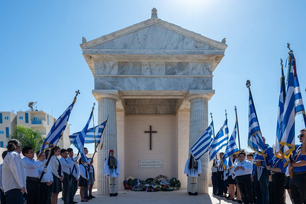 1 1 2 Τιμήθηκε η 84η επέτειος της Μάχης του Ελ Αλαμέιν Ελληνική Κοινότητα Καΐρου