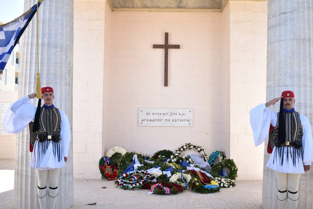 13 1 Τιμήθηκε η 84η επέτειος της Μάχης του Ελ Αλαμέιν Ελληνική Κοινότητα Καΐρου
